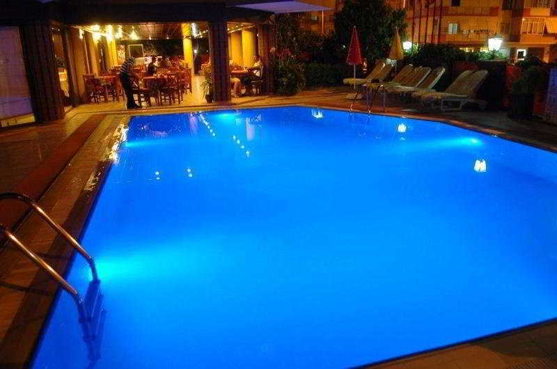 Atak Apart Hotel Alanya Exteriér fotografie